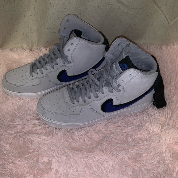 Nike Sneakers - Picture 9 of 12